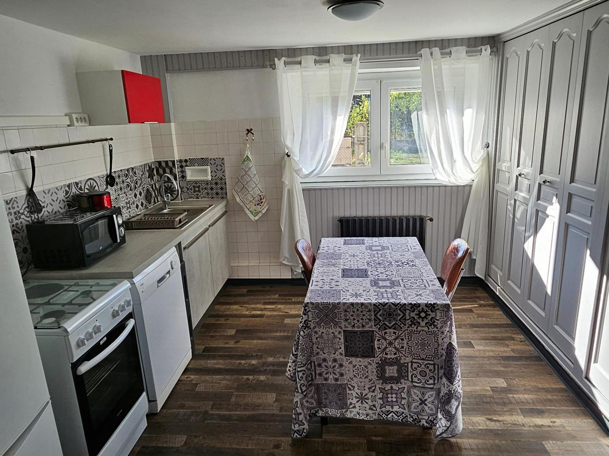 La Bourzede Apartment Langeac Bagian luar foto